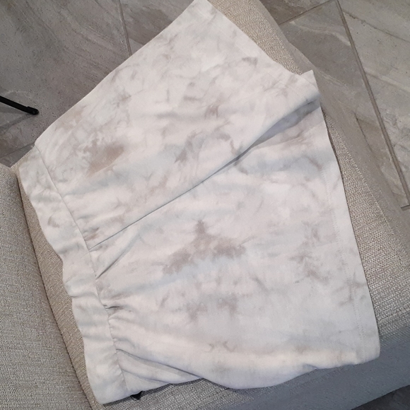 NWT Lea & Viola Tie Dye Shorts - Picture 6 of 9